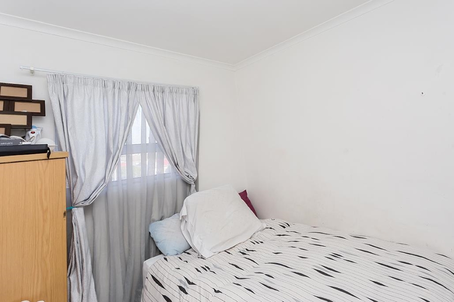 2 Bedroom Property for Sale in Maitland Western Cape